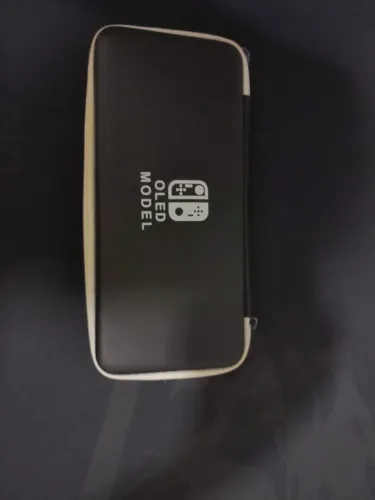 Vende-se Nintendo Switch OLED 