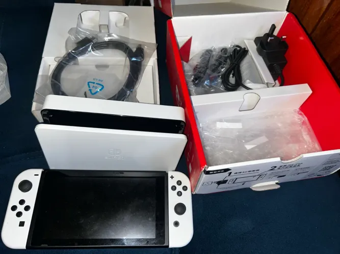 Nintendo Switch V2