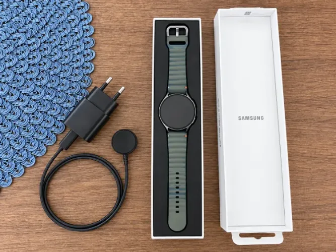 Samsung Galaxy Watch7 + Caixa + Carregador | Muito Conservado