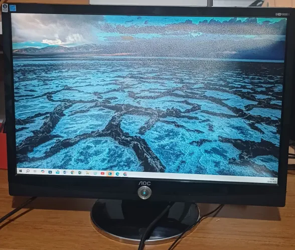Monitor AOC usado