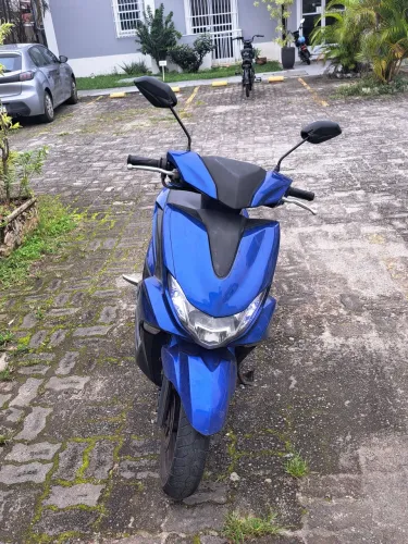 Yamaha Fluo
