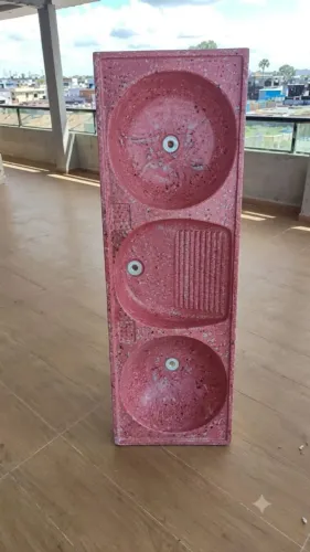 Vendo pia desse modelo na cor rosa mais e de cimento