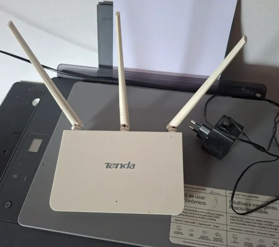 Vendo Roteador Wi-Fi Tenda