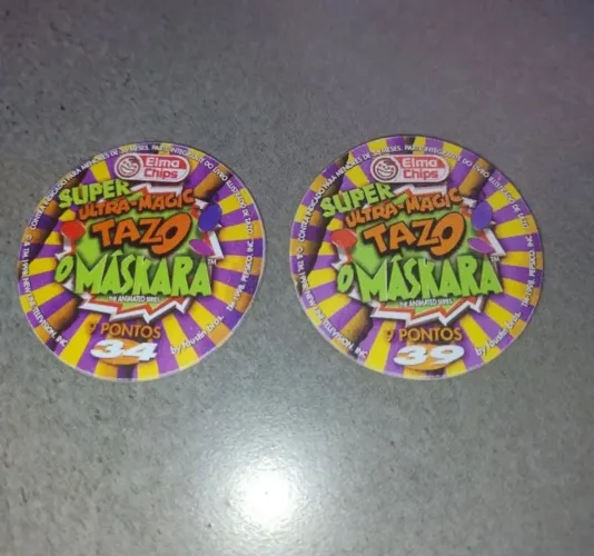Lote 7 tazos maskara