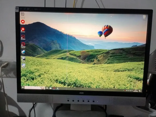 Monitor LCD AOC 212va
