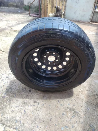 Roda aro 14 com pneu 