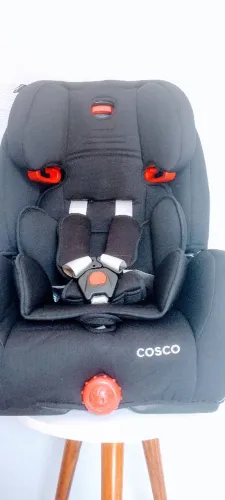 Cadeirinha automotiva Cosco 