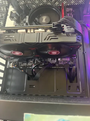 Placa de video Rx 5500 8gb OTIMO ESTADO!