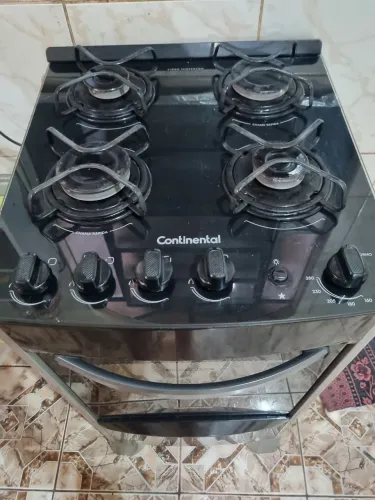 Fogão com 4 bocas de vidro temperado 450