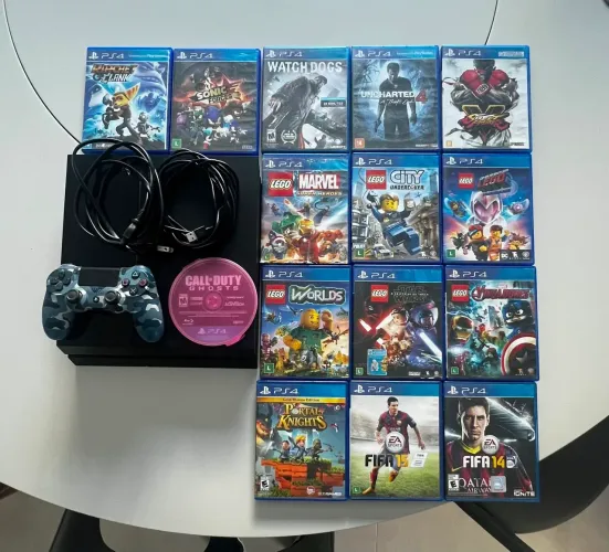 Playstation 4 500gb com 15 jogos