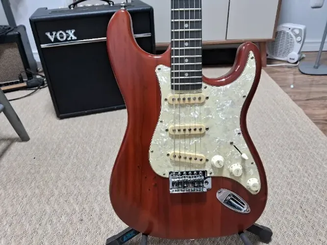 Guitarra Strato Restaurada Captadores Alnico V Tagima