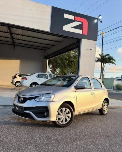 Toyota Etios X 1.3 Flex 16V 5P Mec. 2018