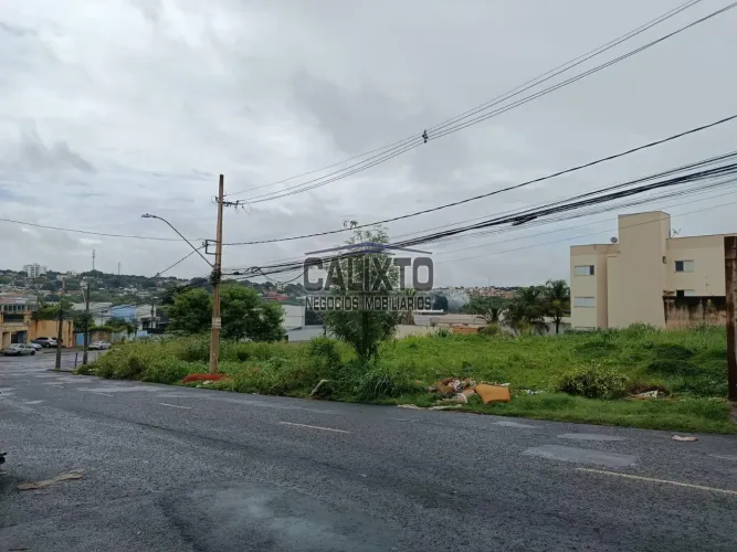 TERRENO BAIRRO DANIEL FONSECA
