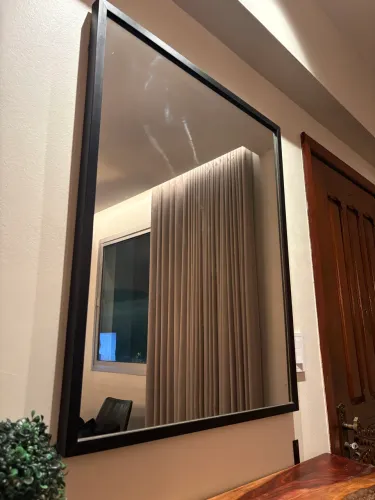 Espelho moderno moldura Preta 65cm X 90cm R$350