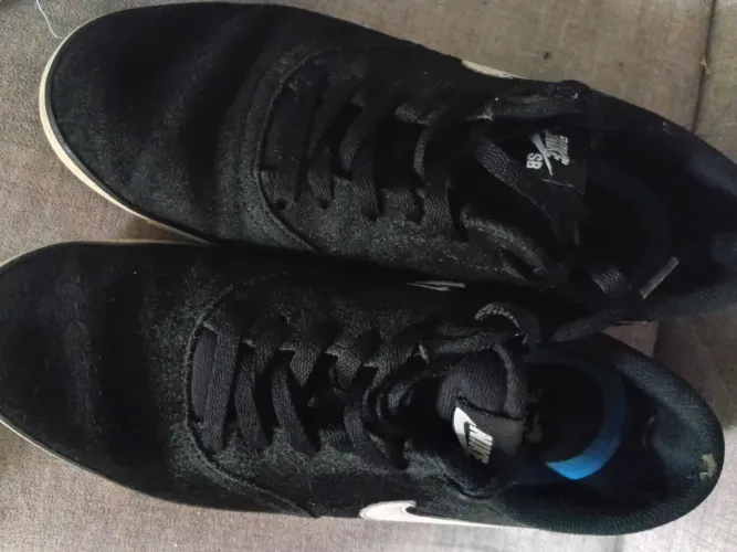 Vendo tenis masculino n 41em em ótimo estado