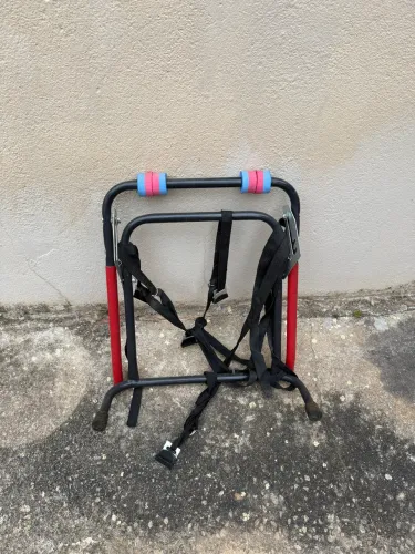 Suporte de bicicleta para porta mala
