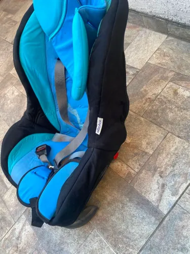 Cadeirinha infantil de carro