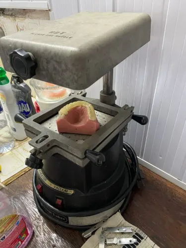 Plastificadora odontológica 