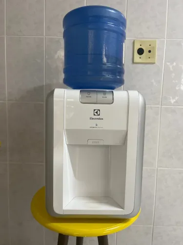 Bebedouro Electrolux acquafresh