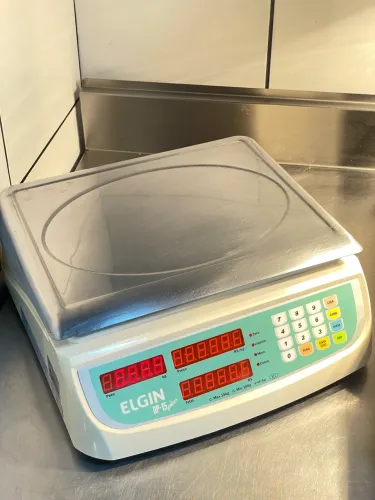  Balança Elgin DP15 em ótimo estado