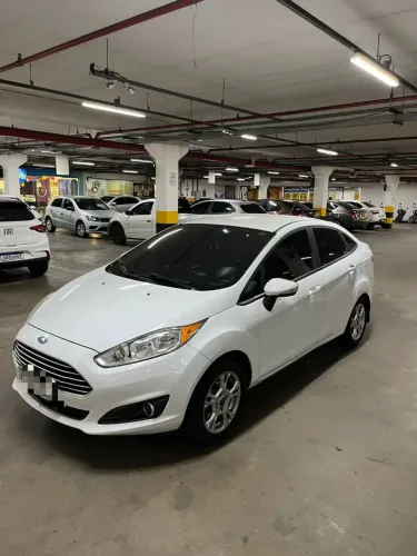 Ford Fiesta Sedan 1.6 16V Flex Aut. 2016