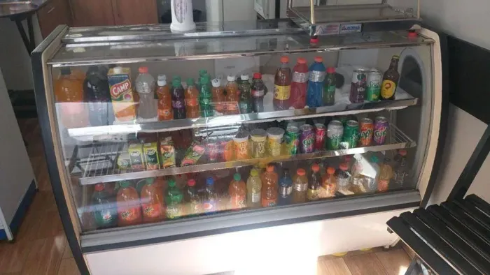 Grande oportunidade. Lanchonete totalmente equipada para locação, em concentração de lojas