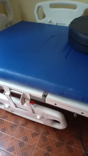 Cama hospitalar