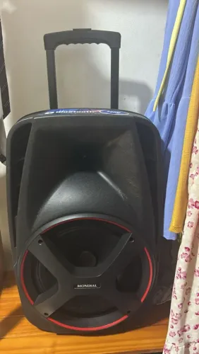 Caixa de som Mondial 550w