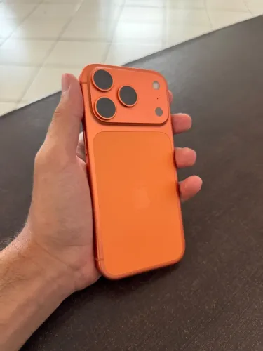 iPhone 17 pro 256gb