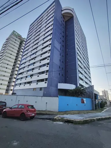 Apartamento em Capim Macio