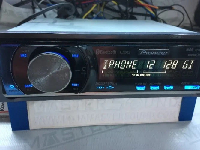 cd radio pioneer deh-7050BT com bluetooth usb auxiliar 6 rca impecável instalado
