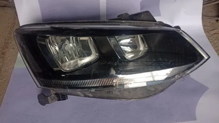 Farol Fox 2015 2016 2017 2018 2019