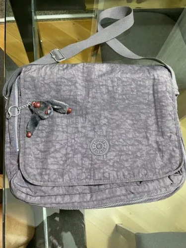 Bolsa para notebook Kipling original