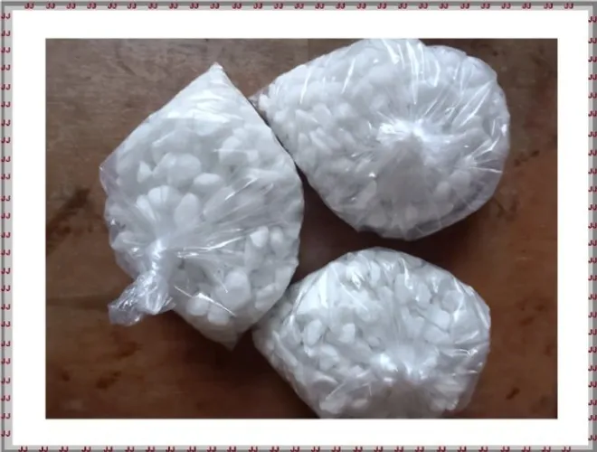 Pedra Dolomita branca número 2 - Decoração pct de 3 Kg 2-4 cm