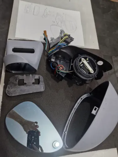 Retrovisor Citroen C4 Pallas 2007 a 2010 eletrico pisca Retrátil lente azul. L.E