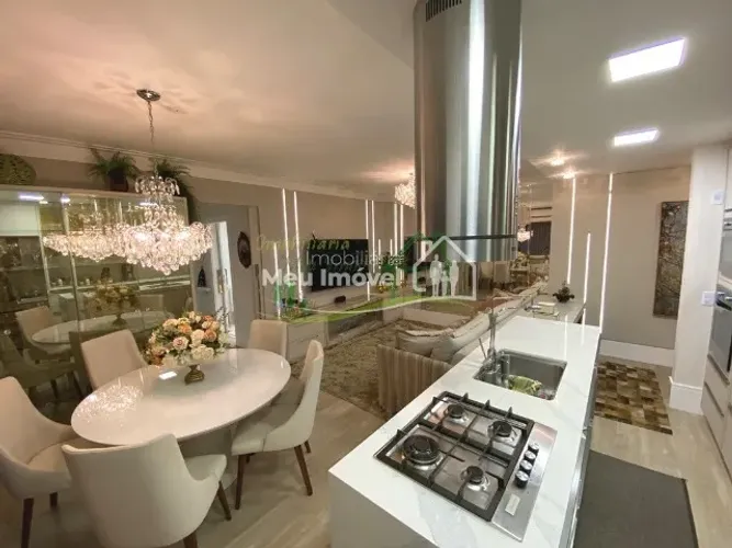 Apto Mobiliado 3 dorm 2 vagas INDIVIDUAIS localizado APENAS 450m colégio Marista Criciúma