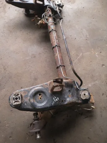 Eixo traseiro Fiat Palio Wekeend 01