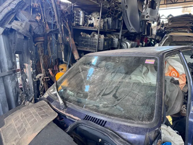Pára-brisa Fiat uno Pit bul