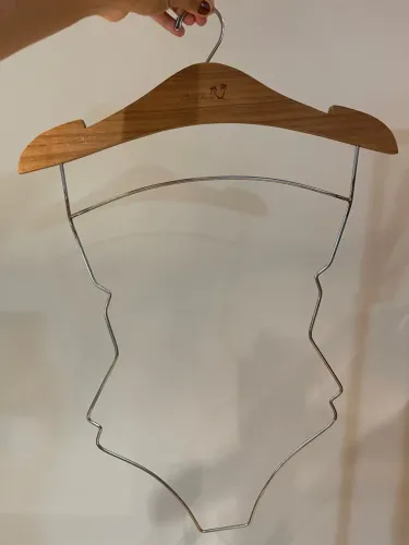 Cabide Especializado para Biquínis 