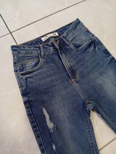 Calça jeans 