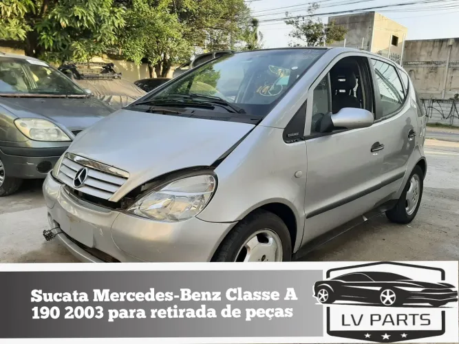 Sucata Mercedes-Benz Classe A 190 2003 automático para retirada de peças 
