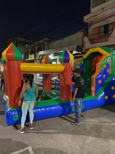 Brinquedo inflável