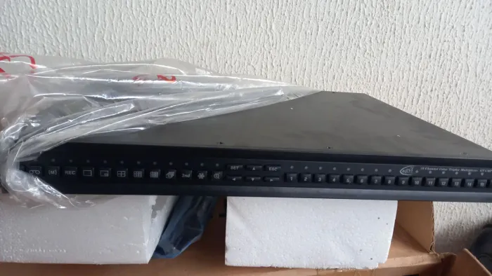 GVI 16Triplex Multiplexer (Modelo: GV-MUX16TC).