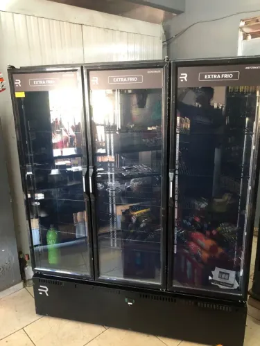EXPOSITOR REFRIGERADO EXTRA FRIO 3 PORTAS REFRIMATE NOVO
