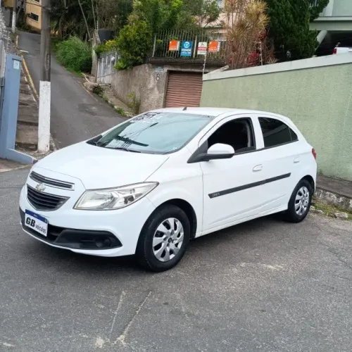 Chevrolet Onix Hatch LT 1.0 8V Flex Power Mec. 4P 2014