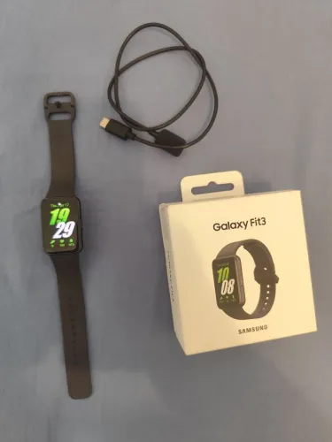 Samsung Galaxy Fit 3 Smartband Smartwatch