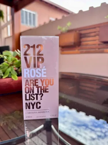 Perfume Feminino 212 Vip Rose 80ML Original 