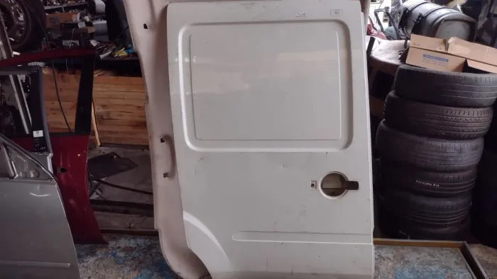 Porta lateral direita Fiat Doblo cargo 2004
