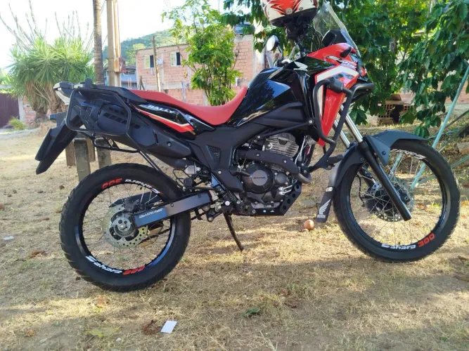 Sahara rally 300 c/ ABS