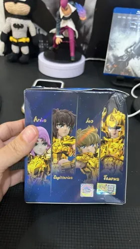 Saint Seiya - Caixa Cega Modelo Montável Action Figure